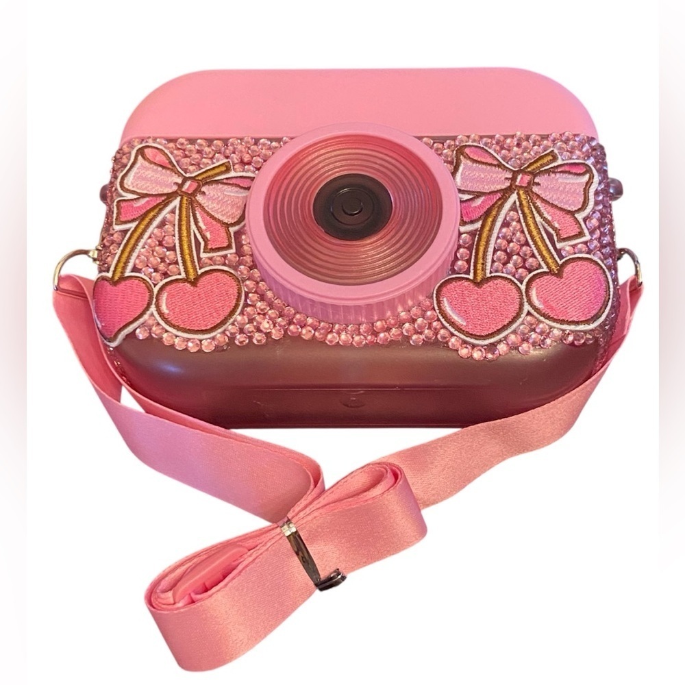 Adorable Pink Kids Camera Water Bottle with Heart and Bow Accents